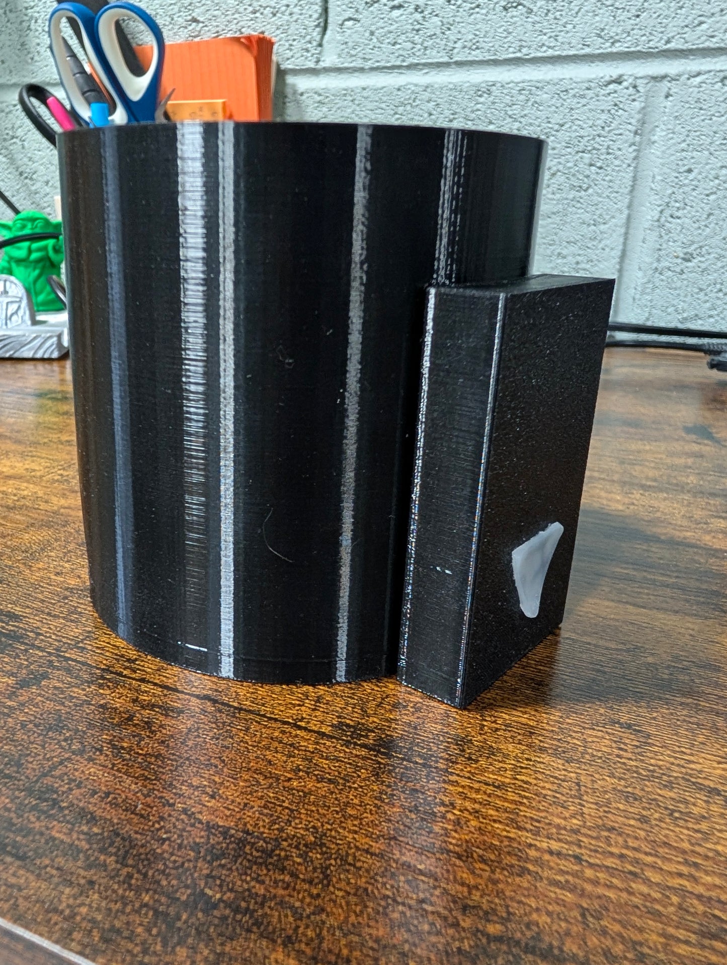 Magnetic Cup Holder